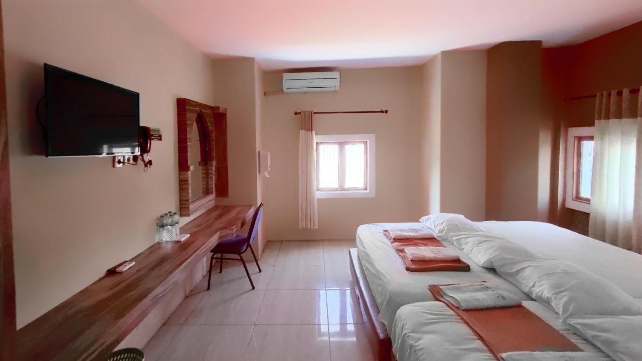 Hotel Syariah Larismanis Semarang Exterior foto